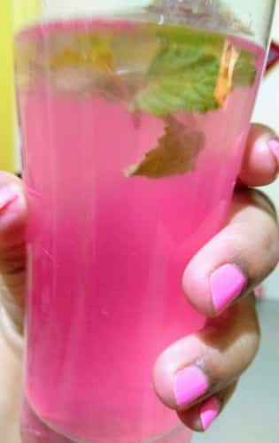 Sparkling Pink Lemonade!! - Plattershare - Recipes, Food Stories And Food Enthusiasts