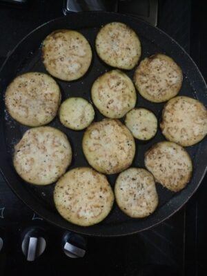 Greek Moussaka - Plattershare - Recipes, food stories and food lovers Greek Moussaka - Plattershare - Recipes, food stories and food lovers