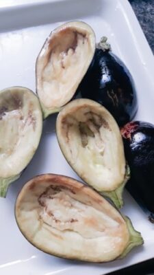 Vegetable Cheese Topped Mushroom Tofu Baked Aubergine - Plattershare - Recipes, food stories and food lovers Vegetable Cheese Topped Mushroom Tofu Baked Aubergine - Plattershare - Recipes, food stories and food lovers