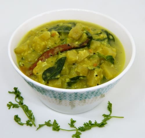 Banana Stem Dal (Vazhai Thandu Thuvaram Paruppu Kootu) - Plattershare - Recipes, food stories and food lovers