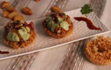 Ghevar And Idli Chaat - Plattershare - Recipes, food stories and food lovers
