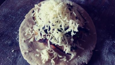 Savory Baked Stuffed Pita Bread with Chole Masala and Roasted Eggplant - Plattershare - Recipes, food stories and food lovers Savory Baked Stuffed Pita Bread with Chole Masala and Roasted Eggplant - Plattershare - Recipes, food stories and food lovers