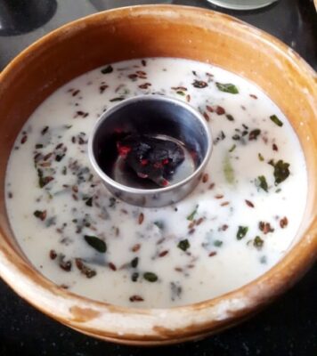 Smoked Buttermilk: A Refreshing Indian Summer Drink - Plattershare - Recipes, food stories and food lovers Smoked Buttermilk: A Refreshing Indian Summer Drink - Plattershare - Recipes, food stories and food lovers