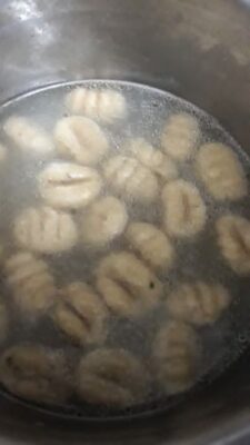 Eggless Gnocchi alla Romana: A Comforting Italian Classic - Plattershare - Recipes, food stories and food lovers Eggless Gnocchi alla Romana: A Comforting Italian Classic - Plattershare - Recipes, food stories and food lovers