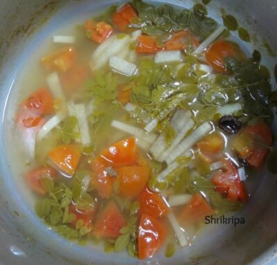 Nutritious & Flavorful Plantain Stem and Moringa Rasam - Plattershare - Recipes, food stories and food lovers Nutritious & Flavorful Plantain Stem and Moringa Rasam - Plattershare - Recipes, food stories and food lovers