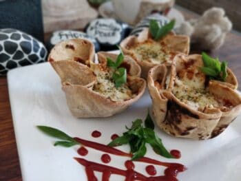 Baked Tortilla Canapes - Plattershare - Recipes, food stories and food lovers