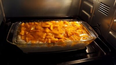 Easy Mango Cobbler with a Golden Crust - Plattershare - Recipes, food stories and food lovers Easy Mango Cobbler with a Golden Crust - Plattershare - Recipes, food stories and food lovers