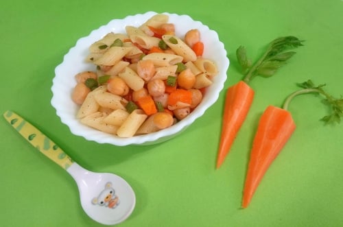 Mini Penne Pasta With Chickpeas - Plattershare - Recipes, food stories and food lovers