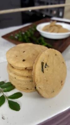 Crispy & Savory Iyengar Bakery-Style Kara Biscuits - Plattershare - Recipes, food stories and food lovers Crispy & Savory Iyengar Bakery-Style Kara Biscuits - Plattershare - Recipes, food stories and food lovers
