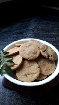 Iyengar Bakery Style Kara Biscuit - Plattershare - Recipes, food stories and food lovers