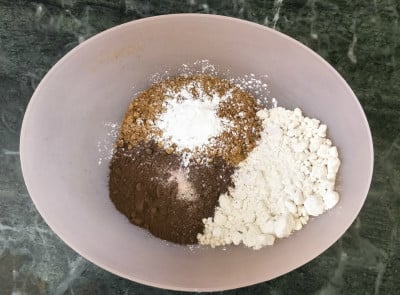 Guilt-Free Flourless Brownies: Deliciously Healthy Dessert (65 Calories, Egg-Free, Fat-Free) - Plattershare - Recipes, food stories and food lovers Guilt-Free Flourless Brownies: Deliciously Healthy Dessert (65 Calories, Egg-Free, Fat-Free) - Plattershare - Recipes, food stories and food lovers