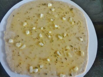 Garlic Bread | Cheese Garlic Bread | Wheat Garlic Bread Recipe - Plattershare - Recipes, food stories and food lovers