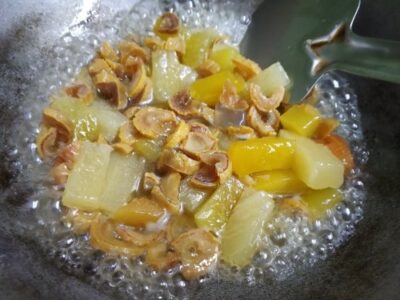 Sweet & Tangy Mixed Fruit Chutney: A Three-Generation Family Recipe - Plattershare - Recipes, food stories and food lovers Sweet & Tangy Mixed Fruit Chutney: A Three-Generation Family Recipe - Plattershare - Recipes, food stories and food lovers