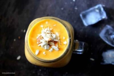 Creamy Mango Banana Smoothie with Dry Fruits - Plattershare - Recipes, food stories and food lovers Creamy Mango Banana Smoothie with Dry Fruits - Plattershare - Recipes, food stories and food lovers