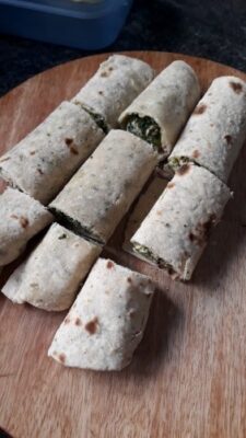 Homemade Spinach & Cottage Cheese Stuffed Cannelloni in Marinara Sauce - Plattershare - Recipes, food stories and food lovers Homemade Spinach & Cottage Cheese Stuffed Cannelloni in Marinara Sauce - Plattershare - Recipes, food stories and food lovers