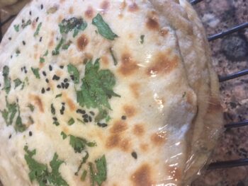 Amritsari Alloo Kulcha Without Yeast - Plattershare - Recipes, food stories and food lovers