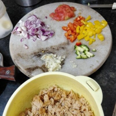 Vegetarian Keema Paratha: A Hearty & Flavorful Flatbread - Plattershare - Recipes, food stories and food lovers Vegetarian Keema Paratha: A Hearty & Flavorful Flatbread - Plattershare - Recipes, food stories and food lovers
