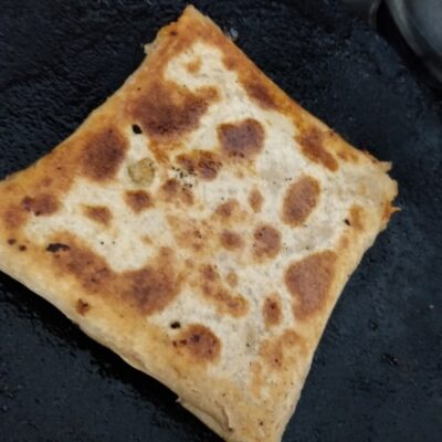 Vegetarian Keema Paratha: A Hearty & Flavorful Flatbread - Plattershare - Recipes, food stories and food lovers Vegetarian Keema Paratha: A Hearty & Flavorful Flatbread - Plattershare - Recipes, food stories and food lovers