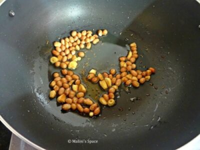 Spicy Masala Puffed Rice: A Quick & Healthy Indian Snack - Plattershare - Recipes, food stories and food lovers Spicy Masala Puffed Rice: A Quick & Healthy Indian Snack - Plattershare - Recipes, food stories and food lovers