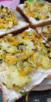 Baked Sattu And Poha Bread Pakora - Plattershare - Recipes, food stories and food lovers