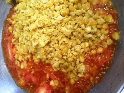Flavorful Vegan Stuffed Tomatoes with Lentils (No Onion, No Garlic) - Plattershare - Recipes, food stories and food lovers Flavorful Vegan Stuffed Tomatoes with Lentils (No Onion, No Garlic) - Plattershare - Recipes, food stories and food lovers