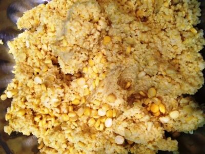 Crispy Kalmi Vada: A Two-Stage Fried Lentil Snack - Plattershare - Recipes, food stories and food lovers Crispy Kalmi Vada: A Two-Stage Fried Lentil Snack - Plattershare - Recipes, food stories and food lovers