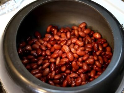 Crispy Bean Chalupas: A Delicious Indian-Mexican Fusion - Plattershare - Recipes, food stories and food lovers Crispy Bean Chalupas: A Delicious Indian-Mexican Fusion - Plattershare - Recipes, food stories and food lovers