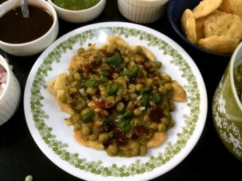 Masala Puri Chaat - Plattershare - Recipes, food stories and food lovers