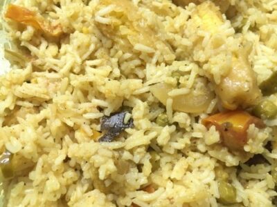 Crispy Baby Corn and Green Pea Biryani: A Vegetarian Delight - Plattershare - Recipes, food stories and food lovers Crispy Baby Corn and Green Pea Biryani: A Vegetarian Delight - Plattershare - Recipes, food stories and food lovers