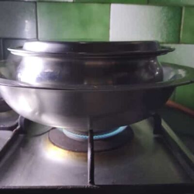 Authentic Chicken Dum Biryani: A Step-by-Step Recipe - Plattershare - Recipes, food stories and food lovers Authentic Chicken Dum Biryani: A Step-by-Step Recipe - Plattershare - Recipes, food stories and food lovers