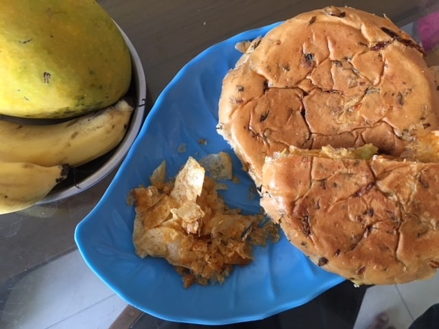 Lehsun Dal Burger - Plattershare - Recipes, food stories and food lovers