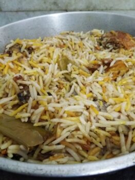 Kolhapuri Dum Biryani - Plattershare - Recipes, food stories and food lovers