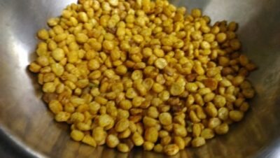 Crunchy Chana Dal Namkeen Bhel: A Flavorful Indian Street Food Snack - Plattershare - Recipes, food stories and food lovers Crunchy Chana Dal Namkeen Bhel: A Flavorful Indian Street Food Snack - Plattershare - Recipes, food stories and food lovers