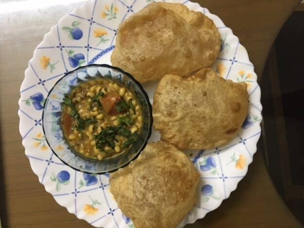 Chawli Dal With Poori - Plattershare - Recipes, Food Stories And Food Enthusiasts