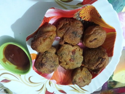 Paneer Pakodas - Plattershare - Recipes, food stories and food lovers