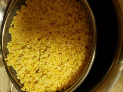 Moong Dal Omelette (Moonglet): A Savory Delhi Street Food Delight - Plattershare - Recipes, food stories and food lovers Moong Dal Omelette (Moonglet): A Savory Delhi Street Food Delight - Plattershare - Recipes, food stories and food lovers