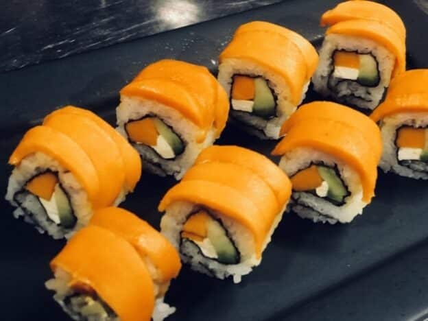 Mango Avocado And Cream Cheese Sushi - Plattershare - Recipes, Food Stories And Food Enthusiasts