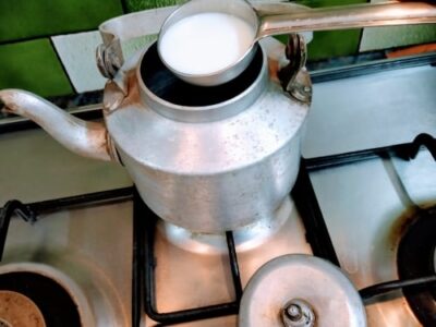 Rustic Indian Village Tea: A Soul-Warming Chai Recipe - Plattershare - Recipes, food stories and food lovers Rustic Indian Village Tea: A Soul-Warming Chai Recipe - Plattershare - Recipes, food stories and food lovers