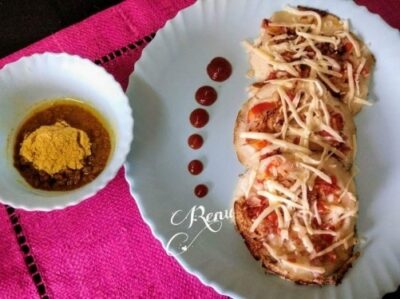 Cheesy Onion Tomato Uttapam: A South Indian Delight - Plattershare - Recipes, food stories and food lovers Cheesy Onion Tomato Uttapam: A South Indian Delight - Plattershare - Recipes, food stories and food lovers