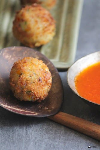 Crispy Risotto Bites With Marinara Sauce - Plattershare - Recipes, Food Stories And Food Enthusiasts