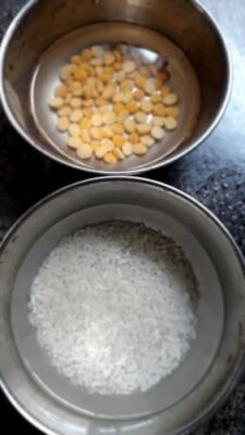 Vendakai Mor Kuzhambu: Tangy Okra in Coconut-Infused Yogurt Sauce - Plattershare - Recipes, food stories and food lovers Vendakai Mor Kuzhambu: Tangy Okra in Coconut-Infused Yogurt Sauce - Plattershare - Recipes, food stories and food lovers