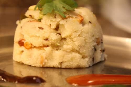 Shahi Upma | Rava Upma - Plattershare - Recipes, food stories and food lovers