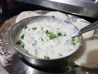 Crispy Bread Uttapam: A Flavorful South Indian Twist - Plattershare - Recipes, food stories and food lovers Crispy Bread Uttapam: A Flavorful South Indian Twist - Plattershare - Recipes, food stories and food lovers