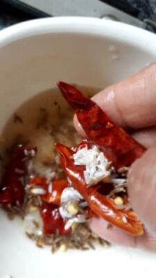 Nutritious & Flavorful Moringa Flower Kootu (Drumstick Flower Curry) - Plattershare - Recipes, food stories and food lovers Nutritious & Flavorful Moringa Flower Kootu (Drumstick Flower Curry) - Plattershare - Recipes, food stories and food lovers