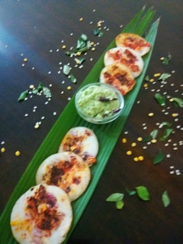 Rava Mini Masala Uttapa - Plattershare - Recipes, food stories and food lovers