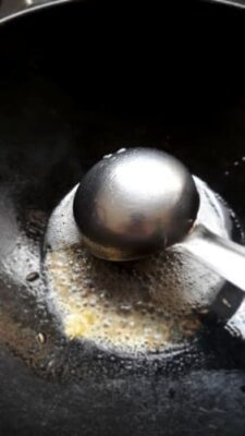 Restorative Tomato Rasam with Black Pepper & Cumin - Plattershare - Recipes, food stories and food lovers Restorative Tomato Rasam with Black Pepper & Cumin - Plattershare - Recipes, food stories and food lovers