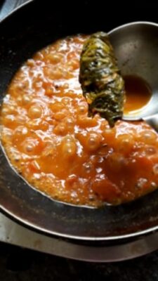 Restorative Tomato Rasam with Black Pepper & Cumin - Plattershare - Recipes, food stories and food lovers Restorative Tomato Rasam with Black Pepper & Cumin - Plattershare - Recipes, food stories and food lovers