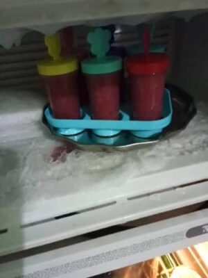 Strawberry-Apple Kulfi with Dry Fruits: A Refreshing Indian Treat - Plattershare - Recipes, food stories and food lovers Strawberry-Apple Kulfi with Dry Fruits: A Refreshing Indian Treat - Plattershare - Recipes, food stories and food lovers