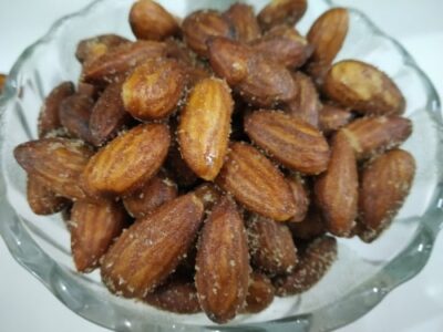 Savory Himalayan Pink Salt & Pepper Almonds - Plattershare - Recipes, food stories and food lovers Savory Himalayan Pink Salt & Pepper Almonds - Plattershare - Recipes, food stories and food lovers