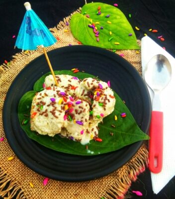 Grilled Paneer Hearts Served With Fruity Sauce - Plattershare - Recipes, Food Stories And Food Enthusiasts